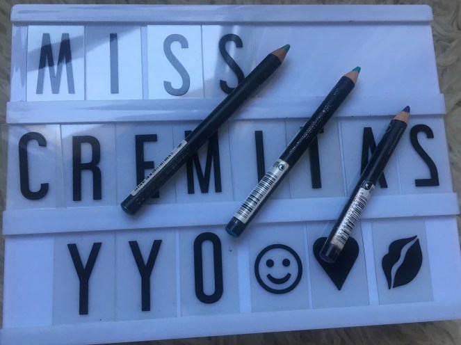 7DB400C3-84C4-4054-A8D8-BC60A4DCFE21