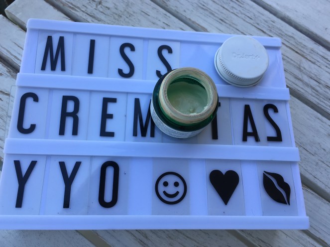 A5A23E34-FEE6-40DE-8922-4D09020D4ADB