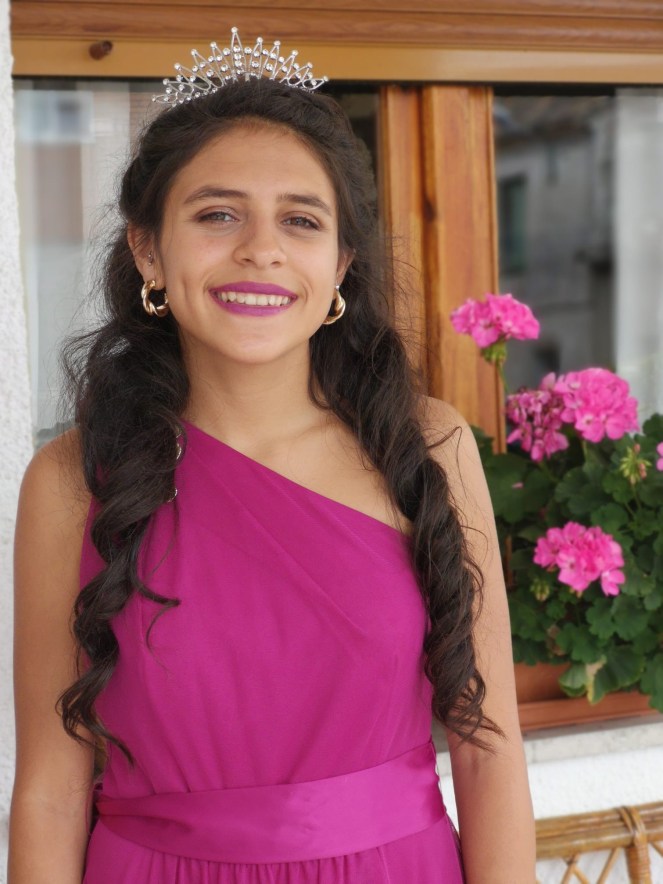 E3A9AF37-0D0A-4138-B7A5-71B475F94C59