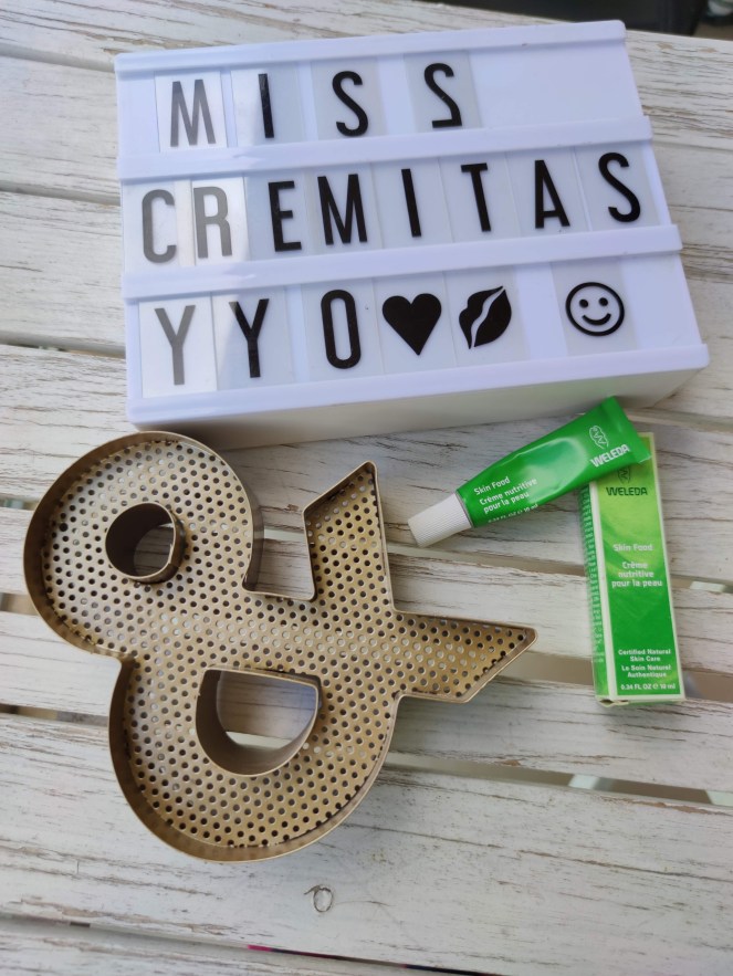 CE4B3A45-1173-4FB9-9DD4-86644226DC89